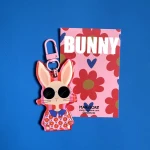Brelok Króliczek Bunny – Stylowa grafika